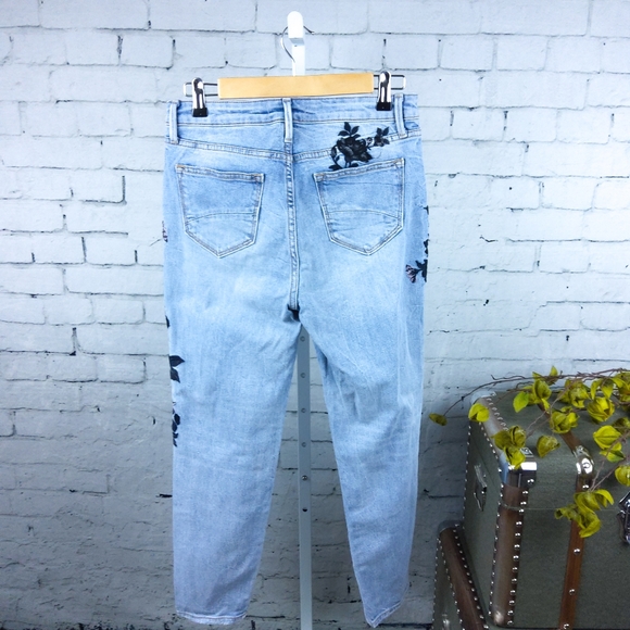 Driftwood Giselle Girlfriend Floral Jeans Blue 26 - Picture 2 of 4